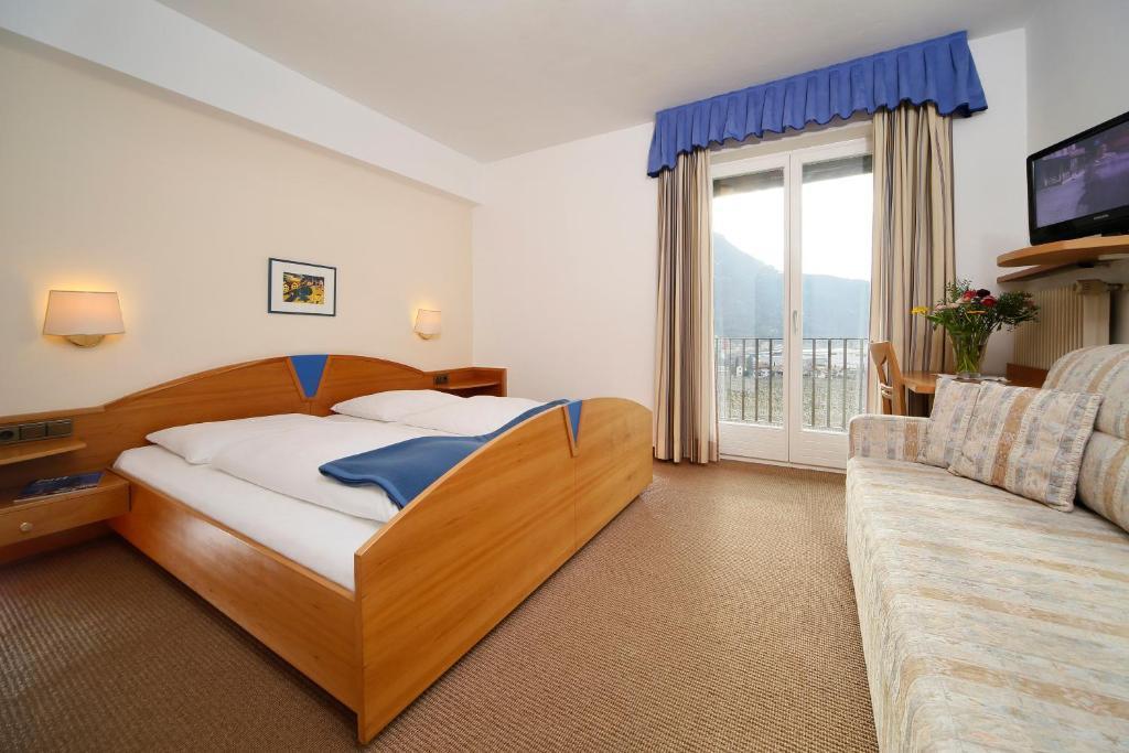 Hotel Rentschnerhof Bolzano Oda fotoğraf